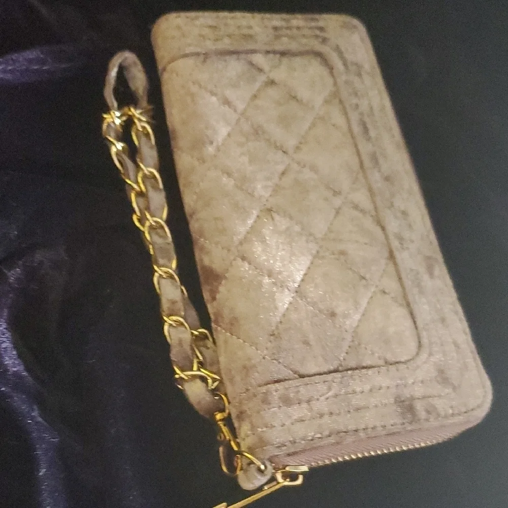 Quilted velvet pale lavender Wallet with Gold Chain